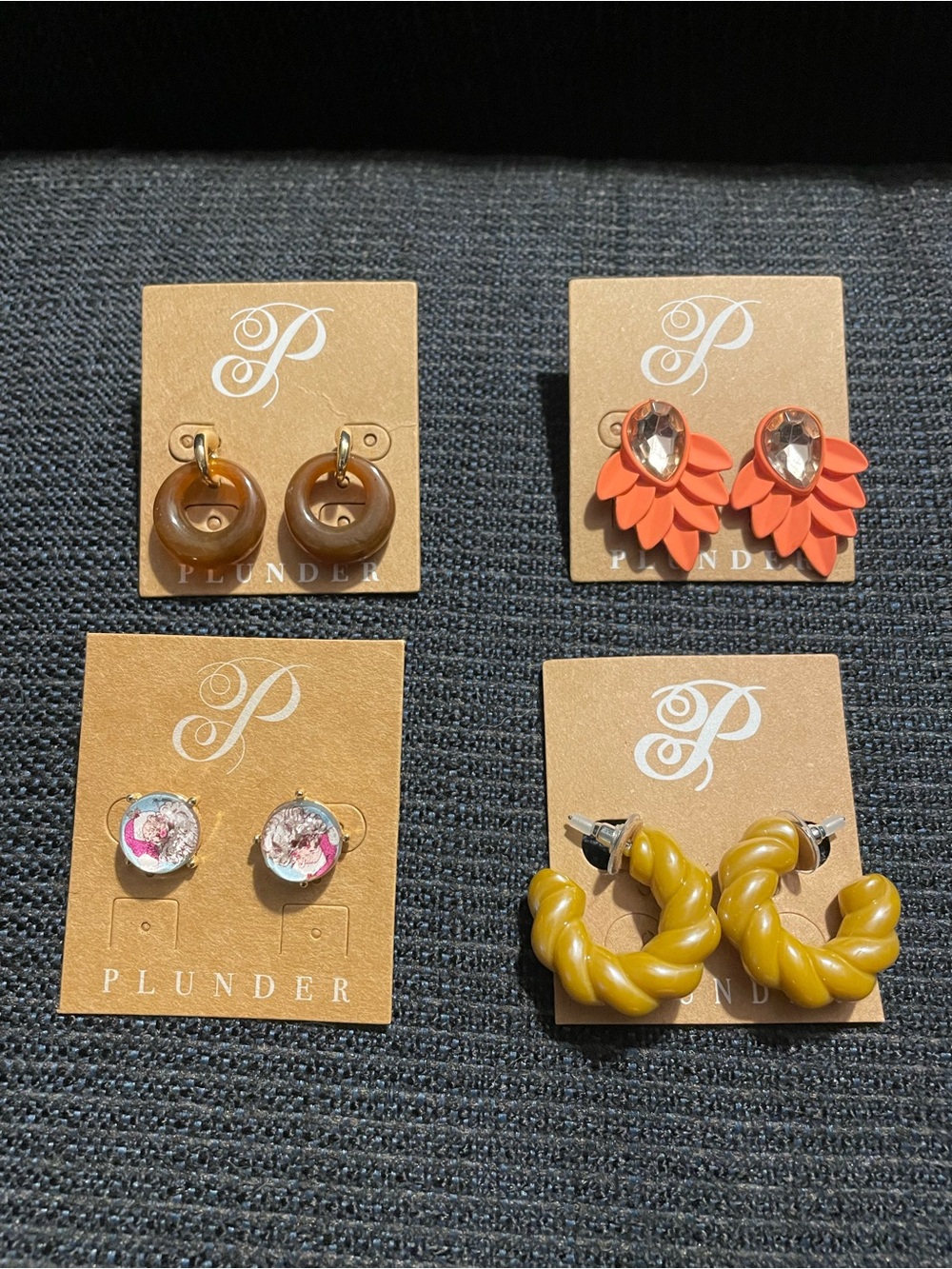 Plunder Earrings (4 Pairs)